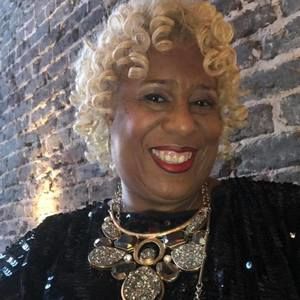 Meet your Posher, Bernice